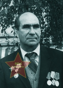 Петунин Виктор