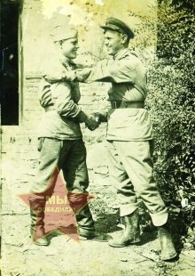 Савчук Иван Прохорович Слева На Фото