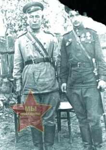 Бикмухаметов Минимулла, слева