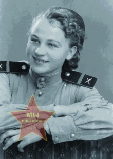 Антонова (Третьякова) Мария Ивановна