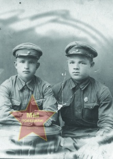 Подмарев Канафей Ибрагимович, справа