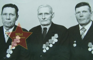 Поповы Василий, Иван и Александр