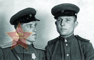 Власкин Сергей Александрович, слева