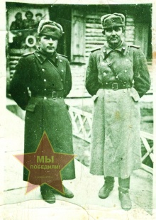 Ашарин Михаил Васильевич, справа