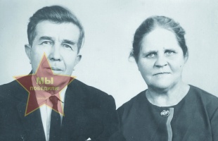 Тепляковы Таисия и Николай