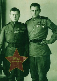 Бобровников Фёдор Петрович, справа