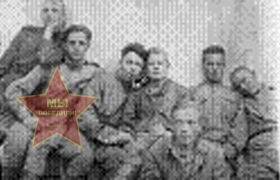 Султанов Халят Сунагатович третий слева на право