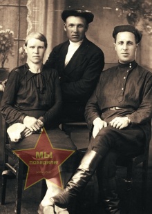 Крестниковы Пелагея и Григорий, Зотов Леонид