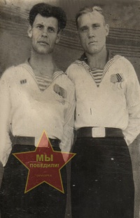 Нещадим Иван Леонтьевич слева