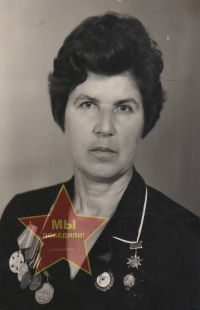 Рогова(Лазаренко) Валентина Николаевна