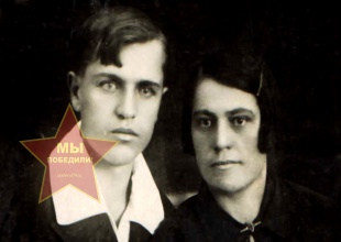 Швырев Сергей слева