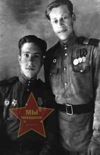 Лыкосов Николай Егорович справа